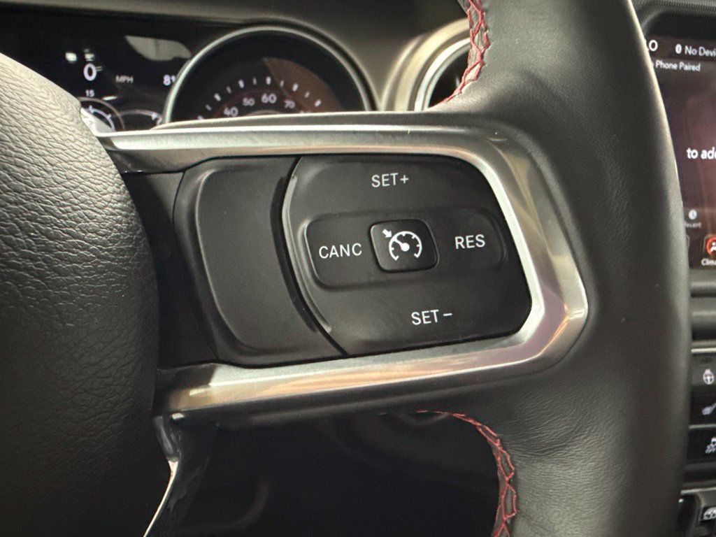 Used 2018 Jeep Wrangler Unlimited Rubicon w/ Dual Top Group AWD/4WD image 20