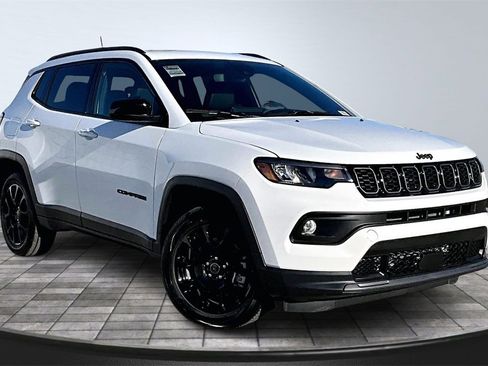 New 2026 Jeep Compass Latitude image 2