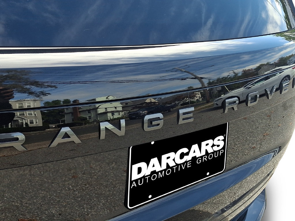 Used 2025 Land Rover Range Rover SE AWD/4WD image 30