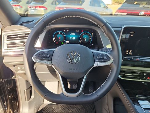 New 2026 Volkswagen Atlas Cross Sport SE FWD image 16