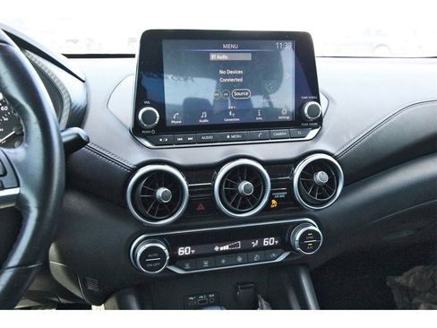 Used 2020 Nissan Sentra SV image 15