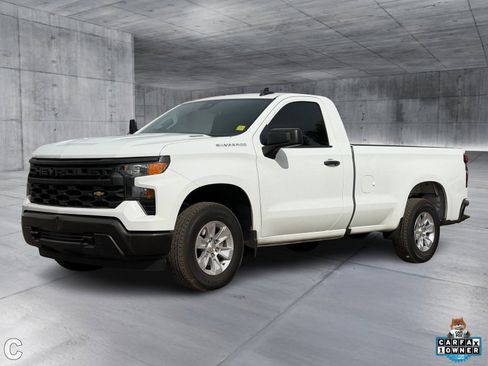 Used 2024 Chevrolet Silverado 1500 W/T w/ Trailering Package image 2