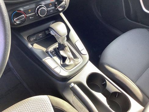 Used 2024 Kia Soul LX w/ Option Group 015 image 18