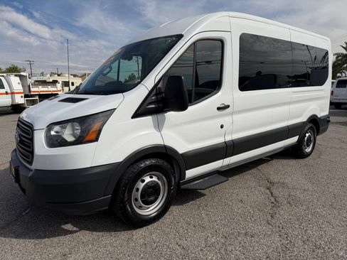 Used 2018 Ford Transit 350 XL image 12