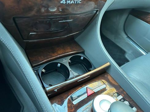 Used 2010 Mercedes-Benz CL 550 4MATIC w/ Sport Pkg image 35