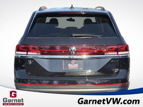 New 2026 Volkswagen Atlas SE image 4