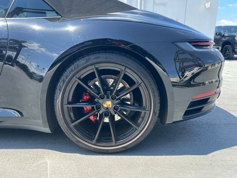 Used 2020 Porsche 911 Carrera RWD image 8