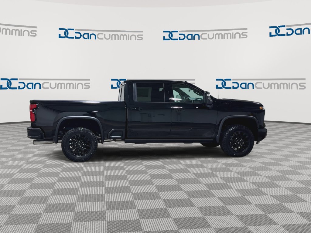New 2026 Chevrolet Silverado 2500 High Country w/ High Country Premium Package AWD/4WD image 2