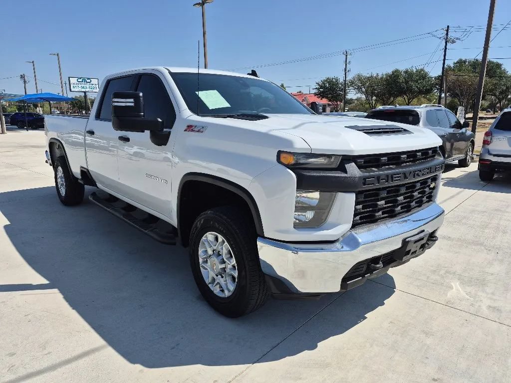 Used 2021 Chevrolet Silverado 2500 W/T w/ WT Convenience Package AWD/4WD image 4