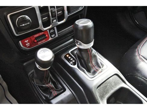 Used 2021 Jeep Gladiator Rubicon image 29