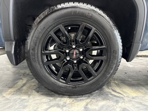 Used 2024 GMC Sierra 1500 Pro w/ Graphite Edition image 25