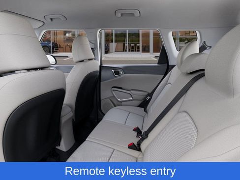 New 2025 Kia Soul LX image 19