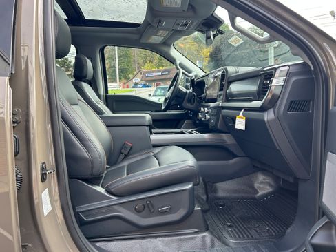 New 2026 Ford F350 Lariat w/ Tremor Off-Road Package image 39