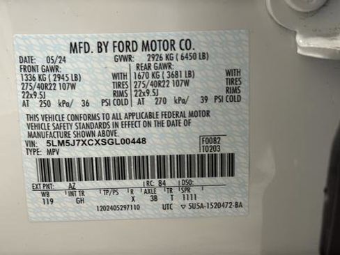 Used 2025 Lincoln Aviator Reserve w/ Equipment Group 201A AWD/4WD image 28