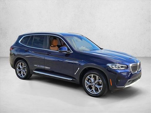 Certified 2023 BMW X3 xDrive30i w/ Premium Package AWD/4WD image 3