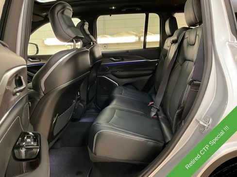 New 2025 Jeep Grand Cherokee Overland w/ Adv Protech Group III image 12