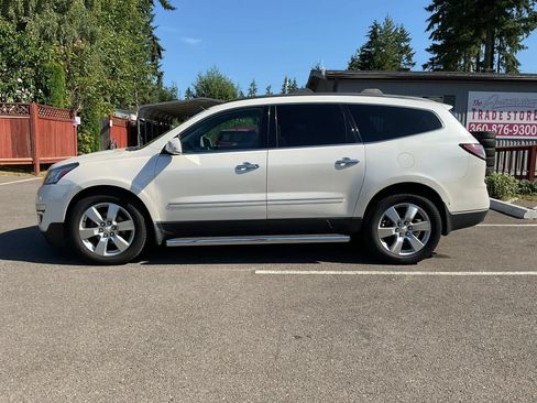 Used 2014 Chevrolet Traverse LTZ w/ LPO, 'HIT The Road' Package FWD image 2
