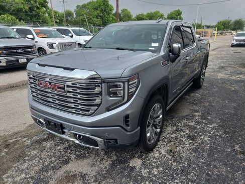 Used 2024 GMC Sierra 1500 Denali w/ Denali Reserve Package AWD/4WD image 5