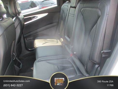 Used 2020 Lincoln Nautilus Premier w/ Equipment Group 101A AWD/4WD image 6