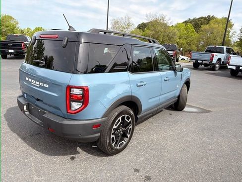 Used 2024 Ford Bronco Sport Outer Banks w/ Tech Package image 18