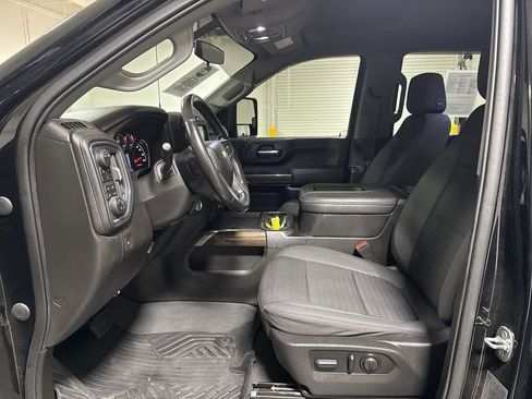 Used 2022 Chevrolet Silverado 2500 LT w/ Convenience Package image 19