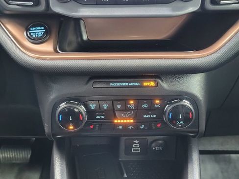 Used 2024 Ford Bronco Sport Outer Banks w/ Tech Package AWD/4WD image 18