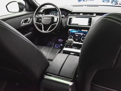 Used 2023 Land Rover Range Rover Velar S AWD/4WD image 32