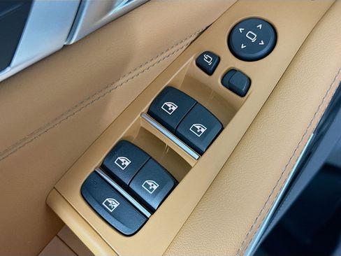 New 2026 BMW X5 xDrive40i w/ Premium Package image 18