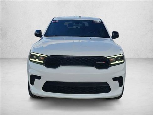 Used 2023 Dodge Durango GT image 2