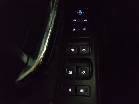 Used 2016 Chevrolet Silverado 1500 LT w/ Texas Edition image 27