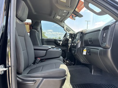 Used 2021 Chevrolet Silverado 1500 Custom RWD image 31