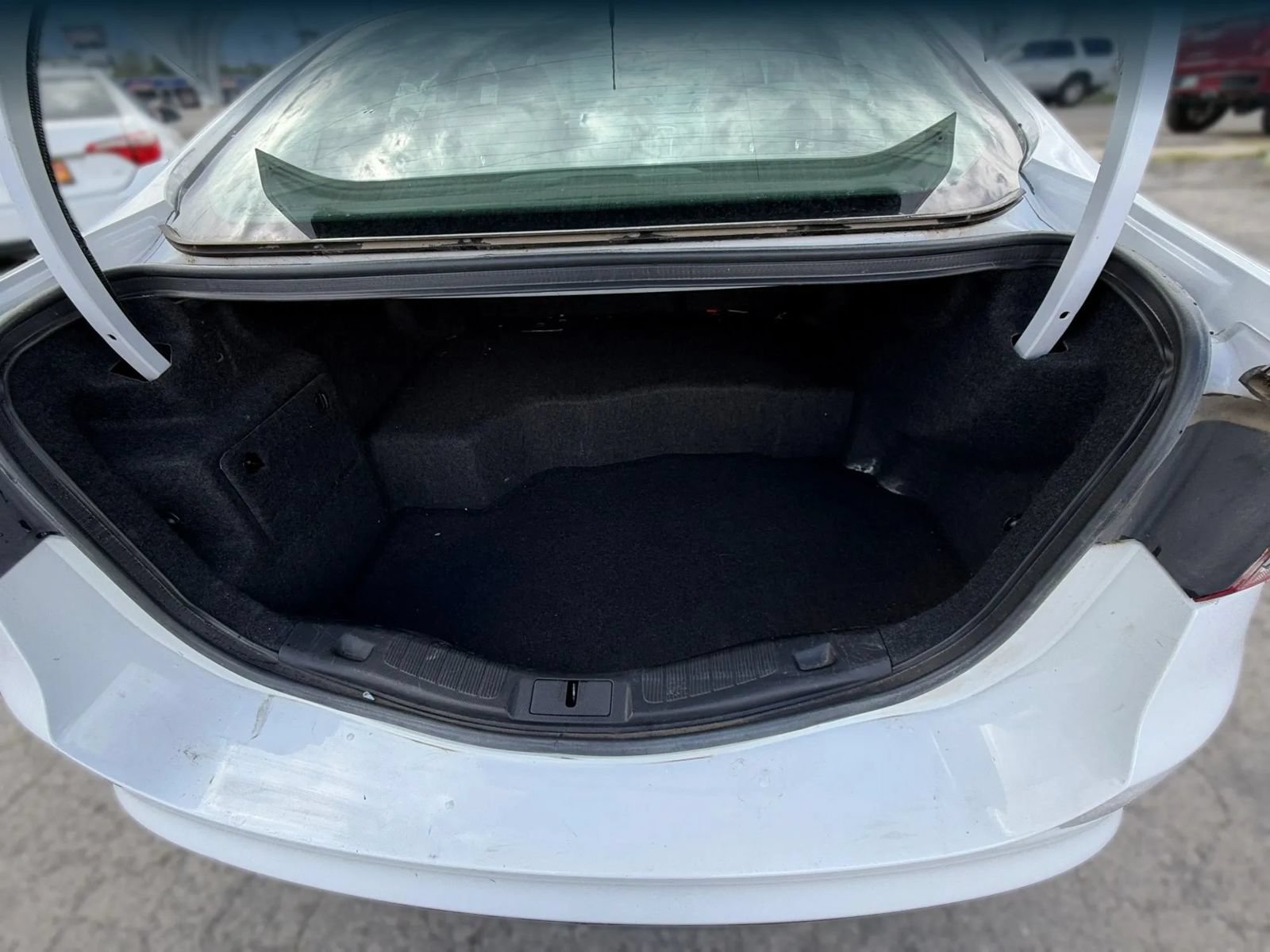 Used 2018 Ford Fusion S FWD image 21
