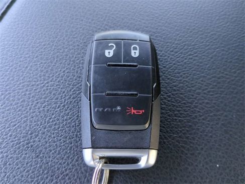 Used 2024 RAM 3500 Big Horn w/ Towing Technology Group image 35