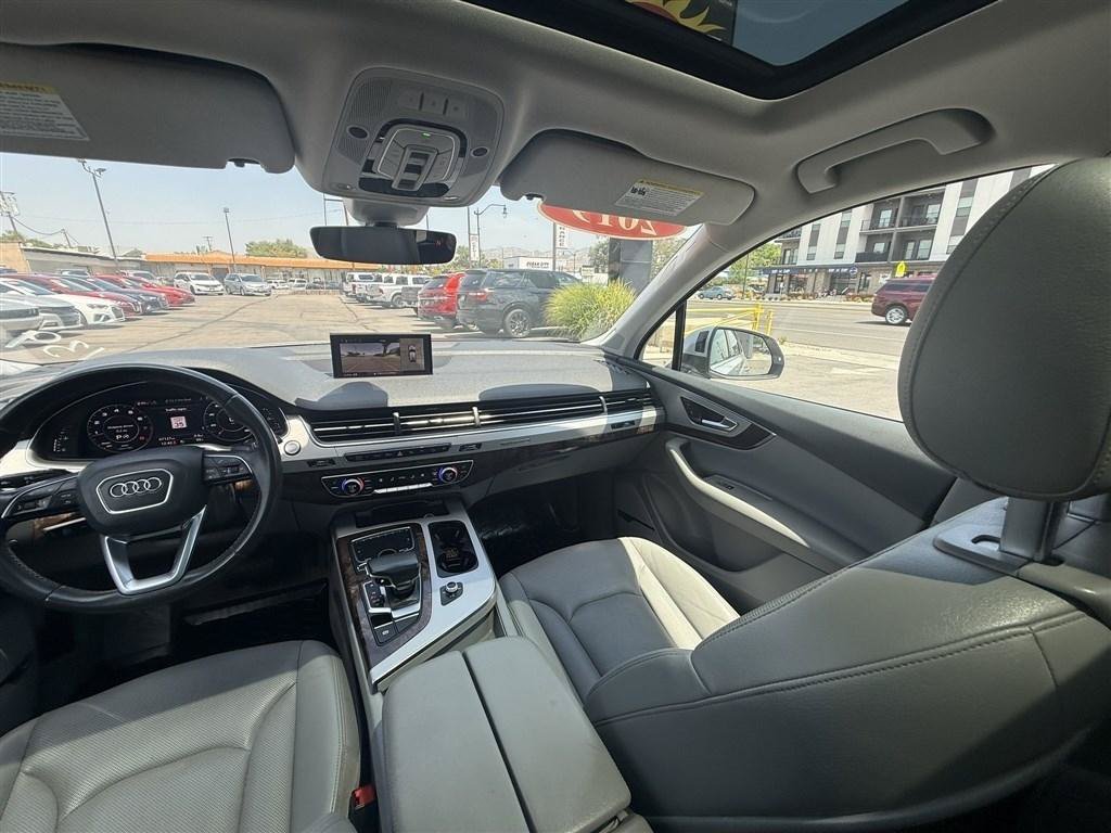 Used 2019 Audi Q7 2.0T Premium Plus w/ Premium Plus Package AWD/4WD image 38