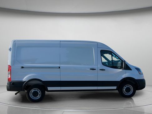 New 2026 Ford Transit 250 148 Medium Roof image 35