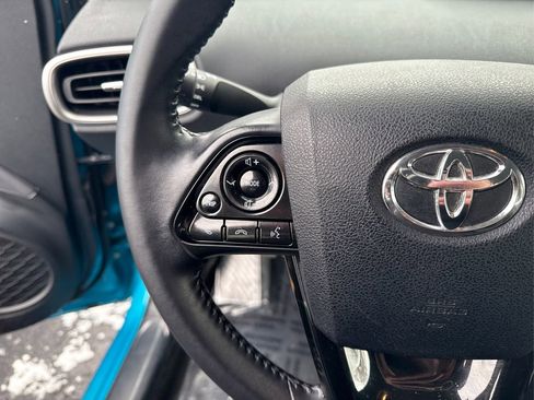 Used 2020 Toyota Prius Prime XLE image 33