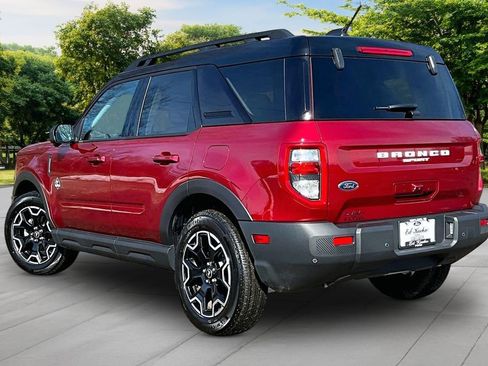 Certified 2025 Ford Bronco Sport Outer Banks w/ Outer Banks Tech Package+ image 2