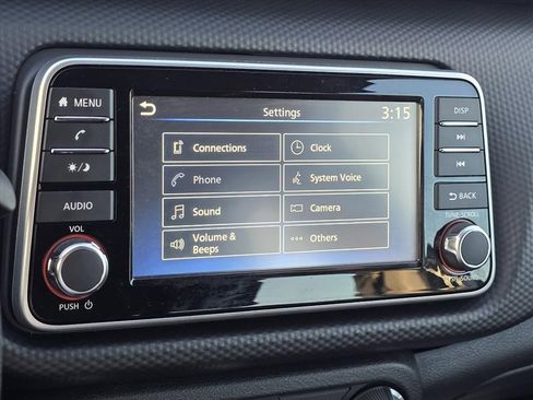 Used 2024 Nissan Kicks S image 20