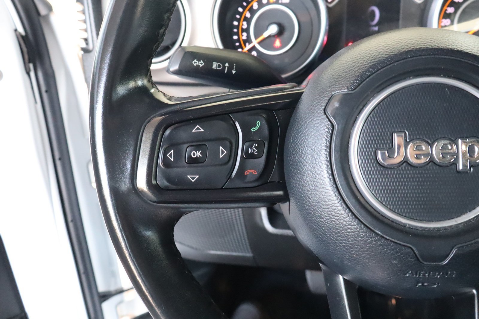 Used 2018 Jeep Wrangler Unlimited Sport S AWD/4WD image 61