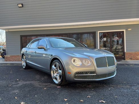 Used 2014 Bentley Flying Spur W12 image 5