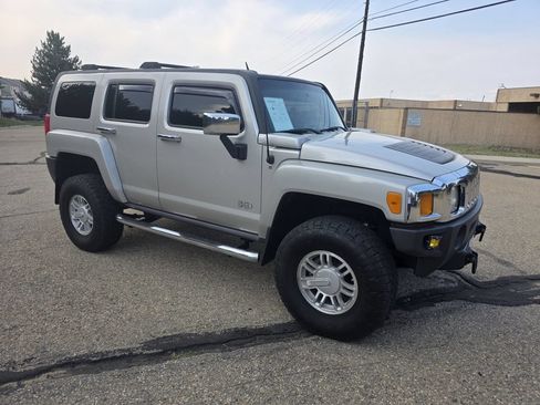 Used 2006 HUMMER H3 AWD/4WD image 10