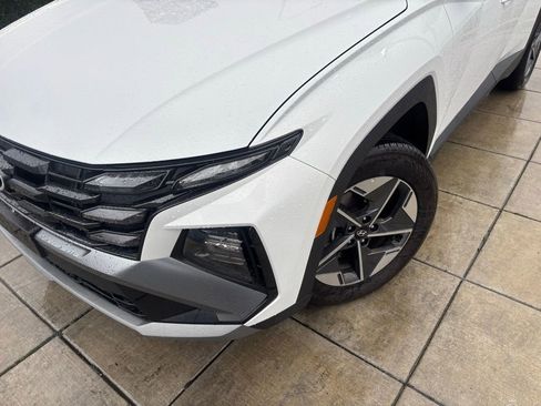 Certified 2025 Hyundai Tucson SEL image 2