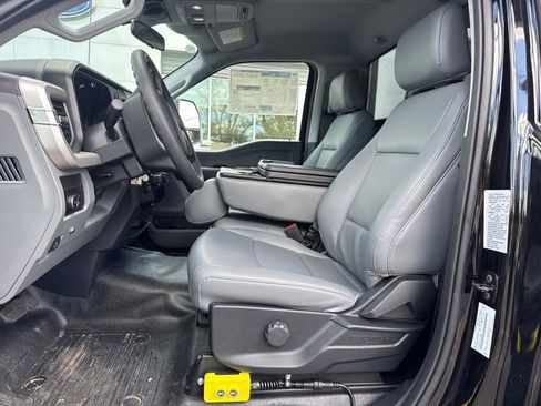 New 2026 Ford F550 4x4 Regular Cab Super Duty image 10