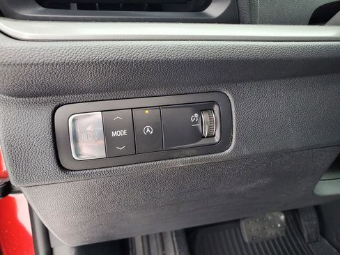 New 2026 Chevrolet Traverse LT image 10