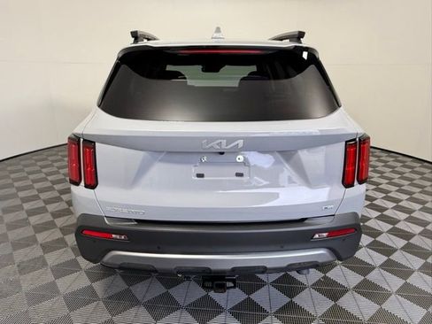 Used 2023 Kia Sorento SX Prestige image 5