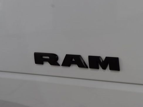 Used 2024 RAM 2500 Laramie w/ Night Edition image 16