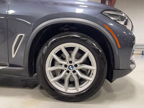 Used 2021 BMW X5 xDrive40i w/ Premium Package AWD/4WD image 16