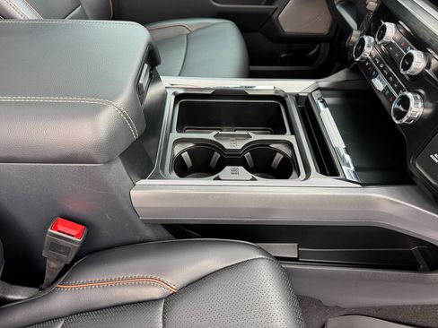 Used 2025 Ford F350 Lariat w/ Lariat Ultimate Package image 20