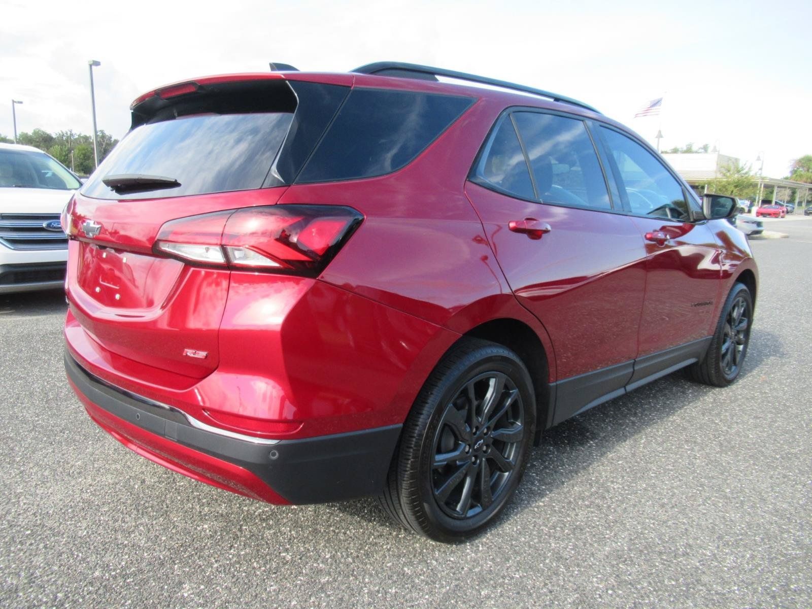 Certified 2023 Chevrolet Equinox RS FWD image 7