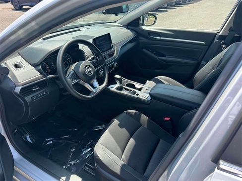 Certified 2023 Nissan Altima 2.5 SV image 15